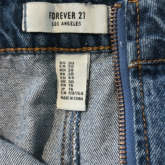 Forever 21 Zip Front Denim Skirt - Picture 6 of 7